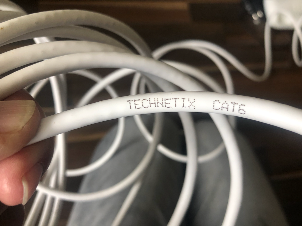 kabel tussen modem en iMac