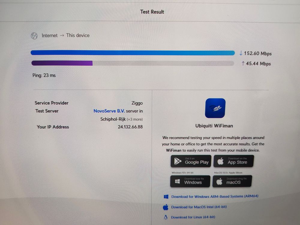 woonkamer met versterker.jpg